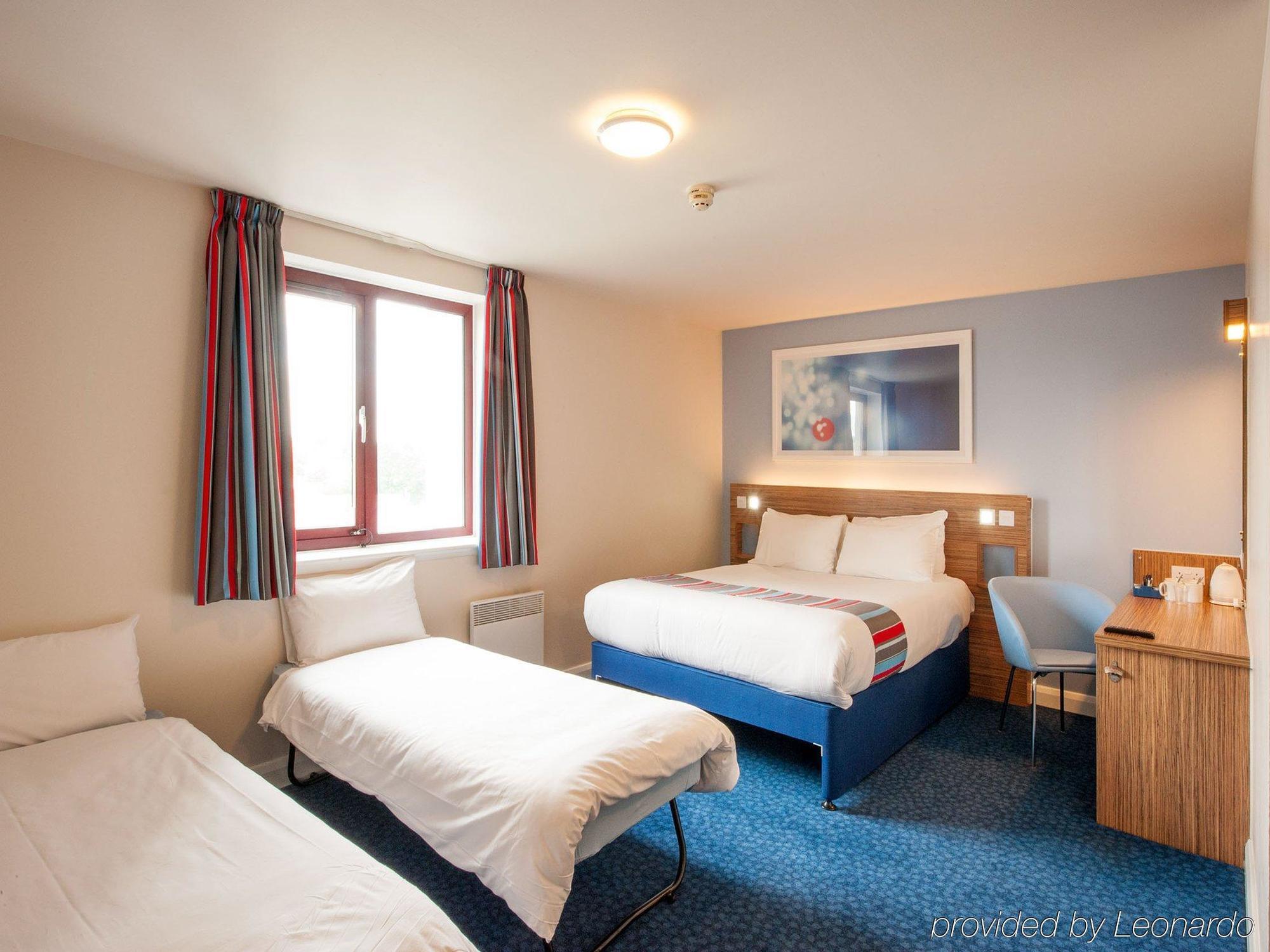 Travelodge London Wembley Exterior foto
