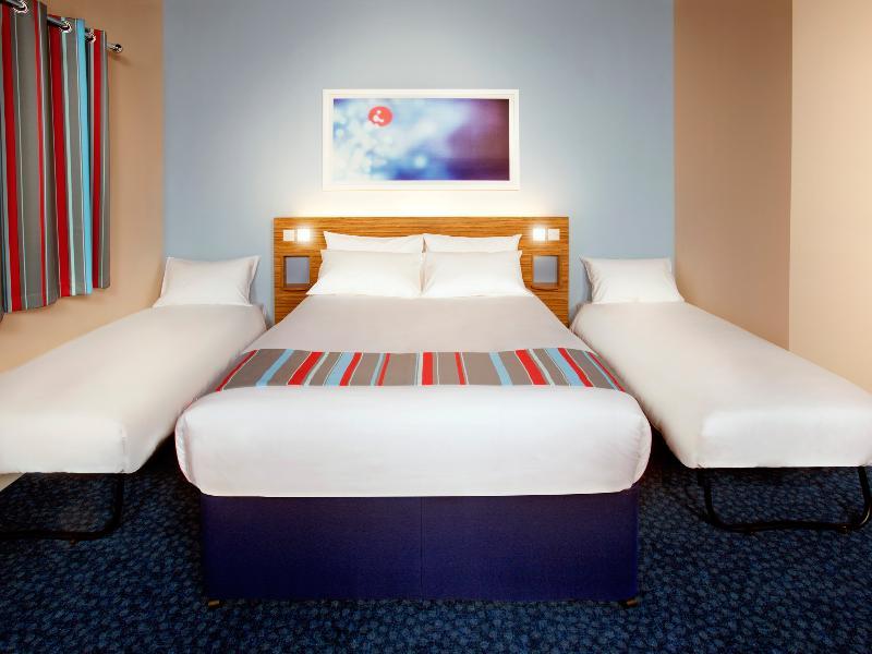 Travelodge London Wembley Exterior foto