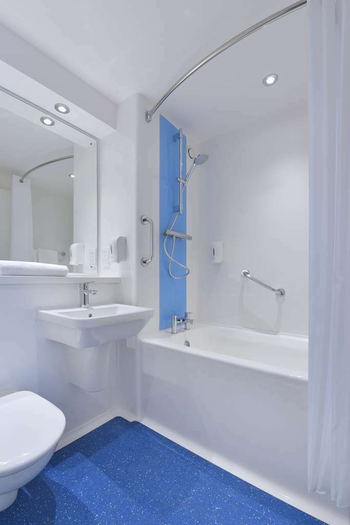 Travelodge London Wembley Habitación foto
